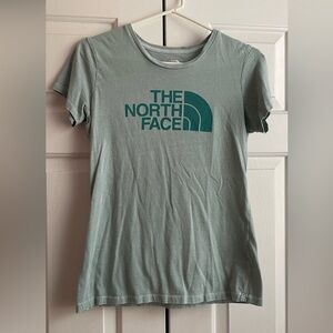 The North Face Women's Green Short Sleeve Tee